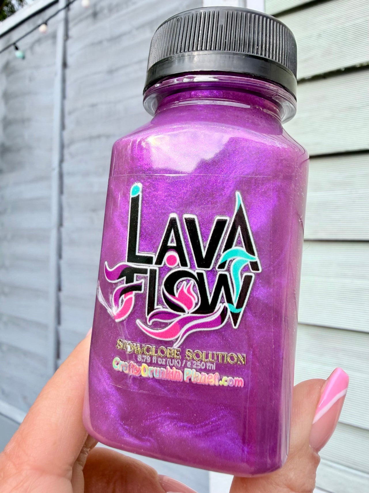 Purple shimmer lava flow solution